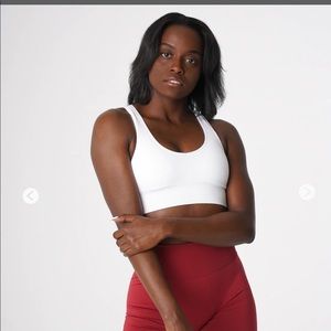 NVGTN white galaxy ribbed seamless bra size M. NWT only tried on.